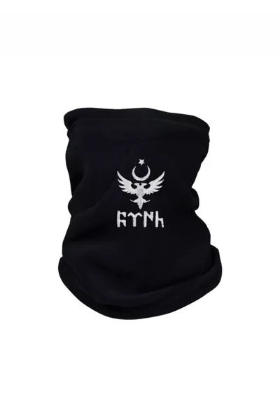 Шал с полар и шапка с две глави и турско знаме