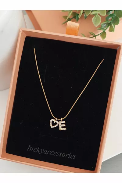 Collana con lettera E e cuore con pietra di zircone in acciaio