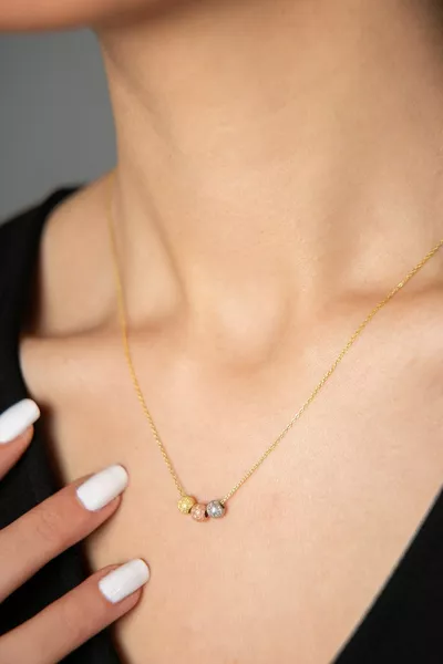 Women's 3-Color Dorica Bead Silver Necklace