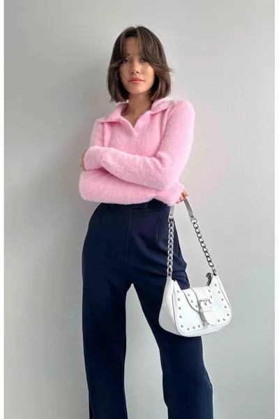 كنزة بحياكة مع ياقة بولو من SAKAL