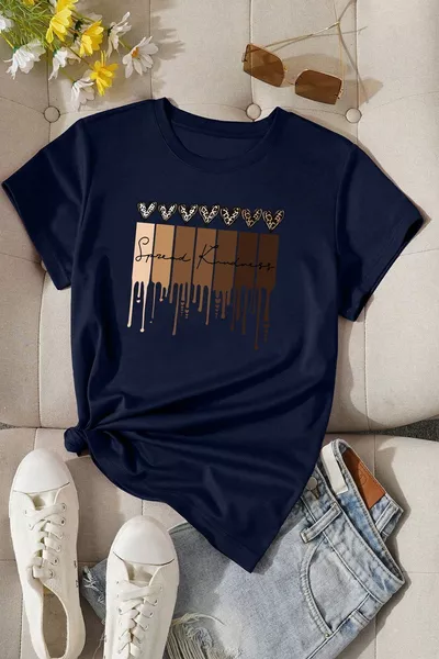 Unisex Oversized T-shirt with Leopard Heart Print