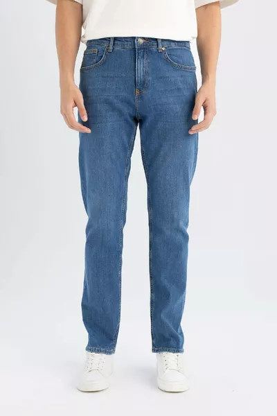 Sergio Regular Fit Normale Passform Normale Taille Röhrenjeans sp