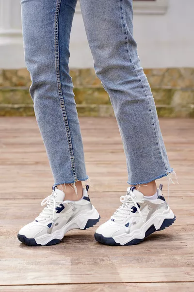 Sneakers da donna con suola alta e lacci, scarpe sportive Virez argento