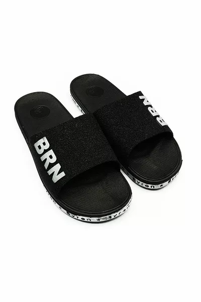 شبشب رجالي غير قابل للانزلاق للشرفة والشاطئ والمسبح - شبشب يومي باللون الأسود