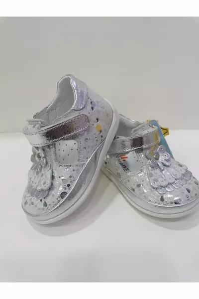 CHAUSSURES ORTHOPÉDIQUES DE PREMIER PAS POUR SUPPORT DE CHEVILLE EN CUIR VÉRITABLE.