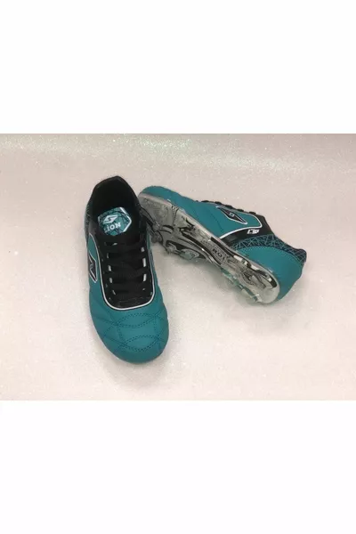 القوقاز جل وحيد أحذية كرة القدم للأطفال