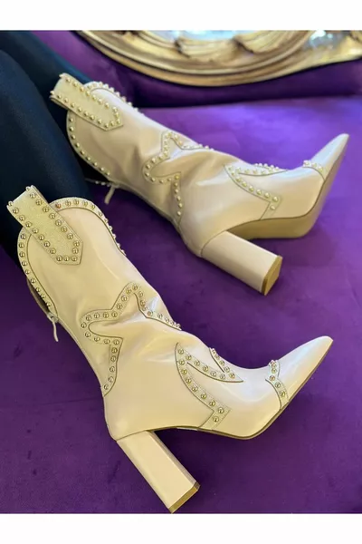 المرأة البيج تصميم مطرزة وأشار اصبع القدم رعاة البقر الأحذية