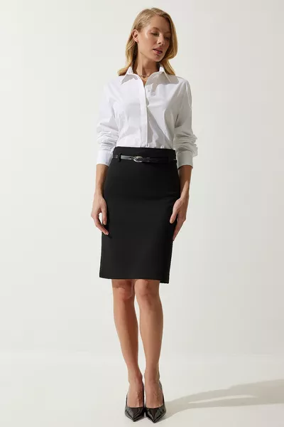 Schwarzer dicker Strickrock mit Gürtel für Damen  