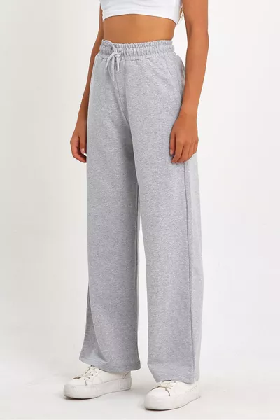 Kadın Mevsimlik Salaş Geniş Rahat Paça Yan Cepli Gri Eşofman Altı