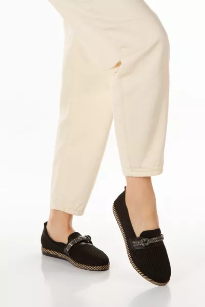 Ballerine ortopediche dettagliate in pietra da donna nere