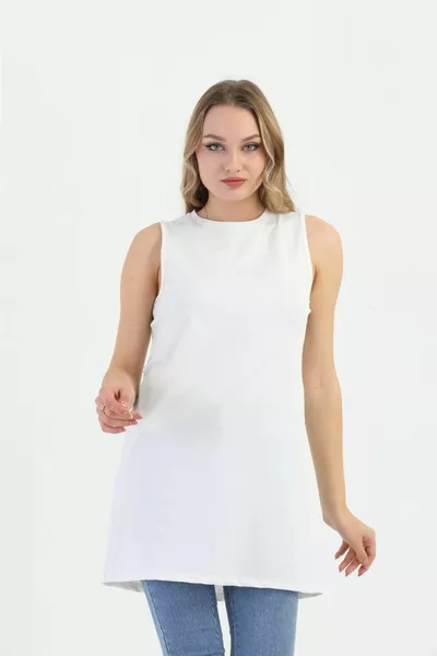 Женское короткое платье без рукавов из белой лайкровой креповой ткани