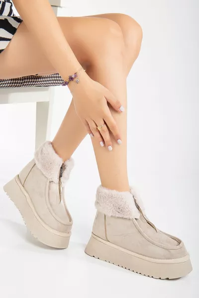 المرأة البيج عالية بولي وحيد الفراء الأحذية