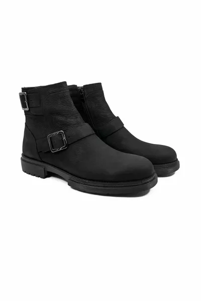 Мъжки спортни ботуши от естествена набук кожа Ilgaz Black