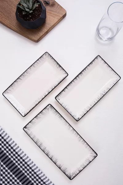 3-Piece Long Serving Plate Set Black