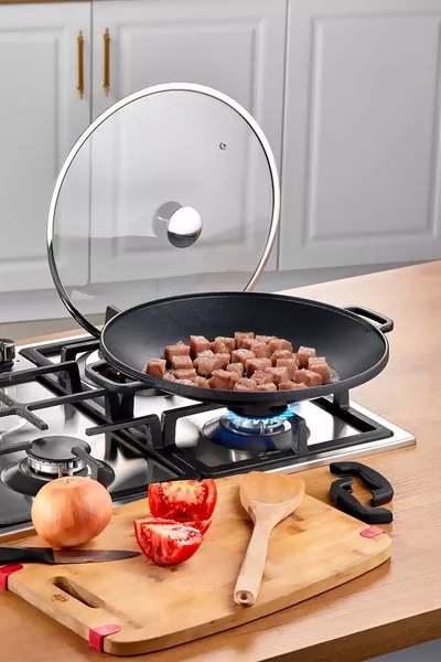 مقلاة شيش وطاجين مع غطاء زجاجي من الحديد الزهر والحجر الأسود، سم