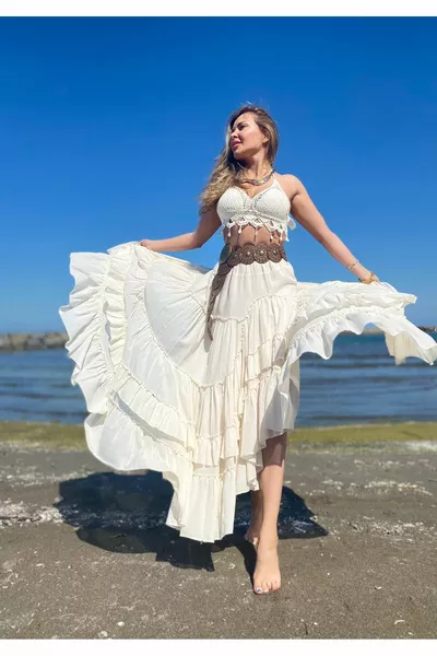 Custom Design Roher Frauen Ethnisches Modell Gefütterter Carmen Rock