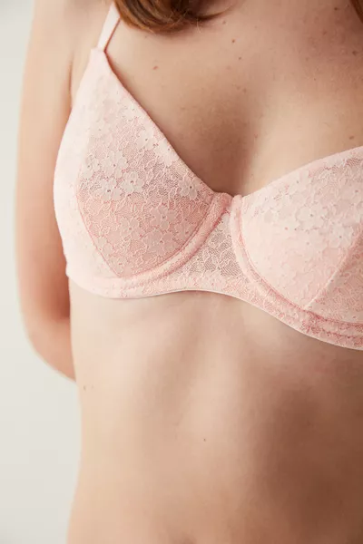 صدريّة فاليريا الدانتيل