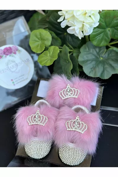 Brand Fashion Custom Design Luxury Feathered Metal Princess Brooch Baby Stone Shoes Headband Set Pink