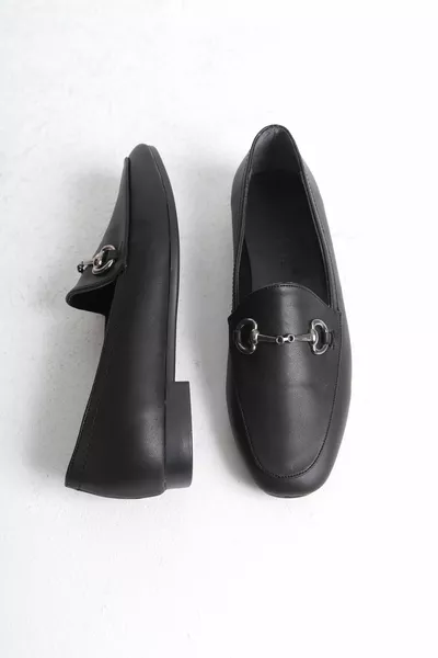 مضمونة  عارضة العظام المرأة الباليه الشقق