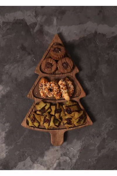 New Year's Ağcı Natural Wooden Cheese and Serving Board