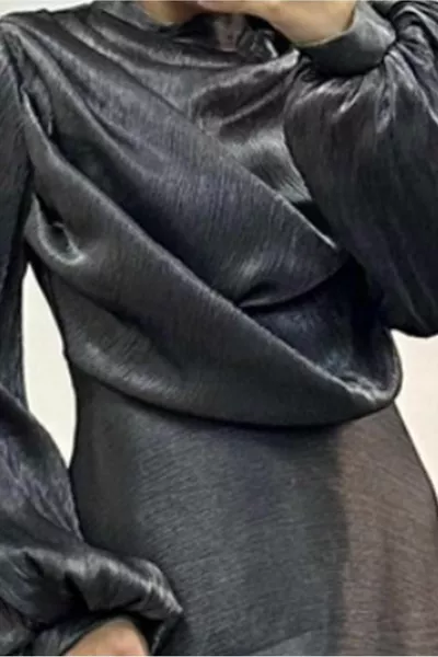 المرأة السوداء بالون الأكمام مساء اللباس T 