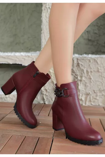 المرأة الاستخدام اليومي للأحذية القصيرة بسحاب