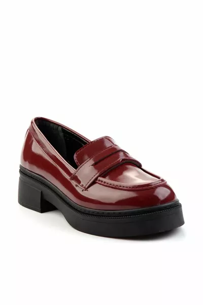 بورجوندي براءات الاختراع الجلود المرأة أحذية المتسكع 