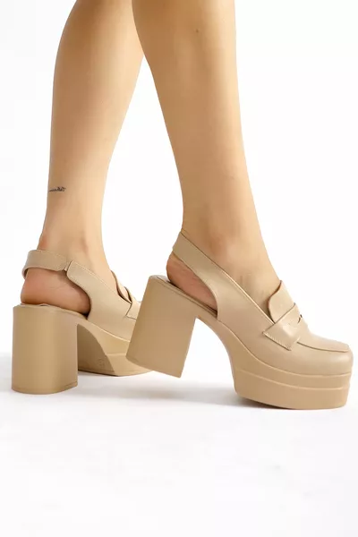 Lavan Nud Scarpe Casual Basse Con Tacco A Piattaforma