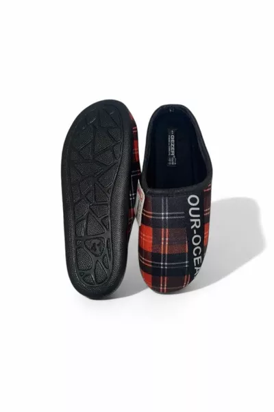 شباشب منزلية للرجال في فصل الشتاء