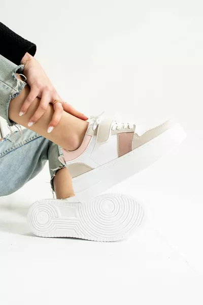 نعل فيلكرو وأربطة مفصلة للسيدات