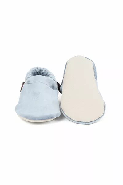 السماء الزرقاء المخملية الطفل الجوارب