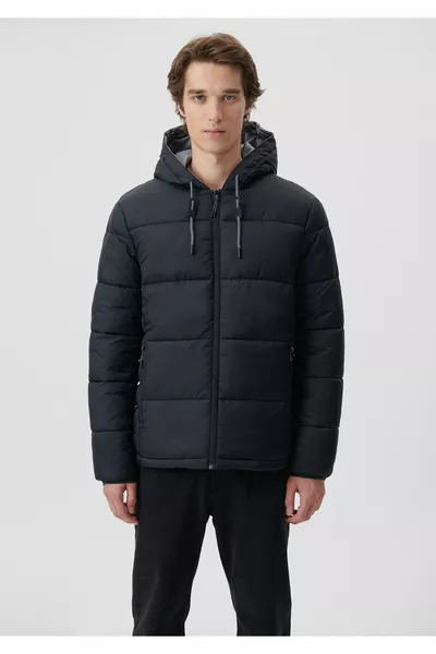 معطف أسود منتفخ مقنع 