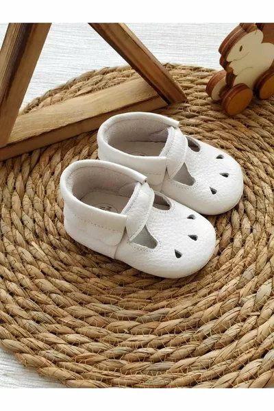 Уютная модель Белые детские лоферы из натуральной кожи Обувь первого шага