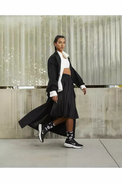 زووم اير فاير كاجوال ستايل سنيكرز نسائي