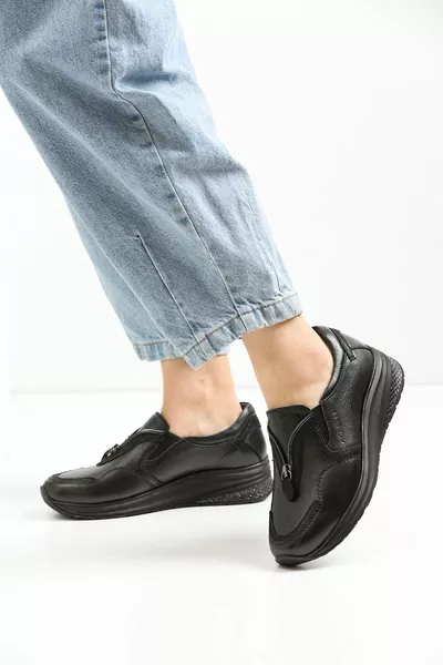 حذاء تيتا-جي كومفورت للسيدات أسود