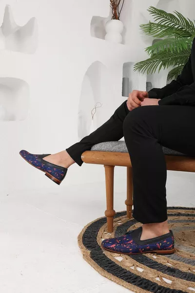 جلد طبيعي تصميم مخصص أحذية الكتان الملونة 