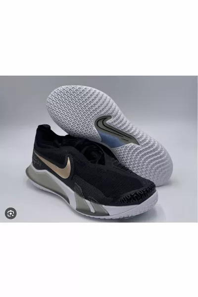 NikeCourt React Vapor NXT Дамски тенис обувки с твърд под