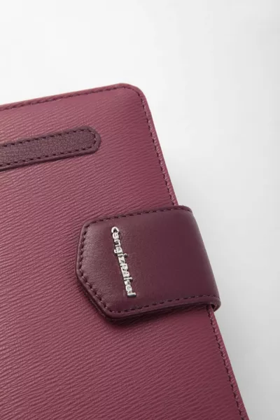Сливовый женский кошелек