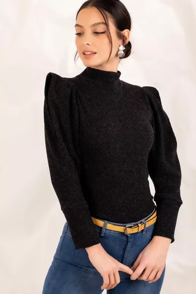 Zwarte gebreide trui met watermeloenmouwen voor dames 