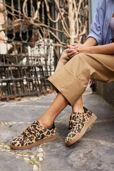 İSABEL KADIN LEOPAR CIRTLI KAUCUK TABANLİ SNEAKER