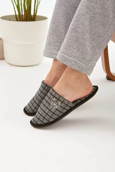 MEN'S WINTER HOUSE SLIPPERS 3 PACK