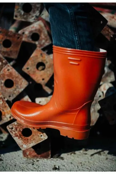 Arısan crêpe jaune bottes entreprise jardin terrain