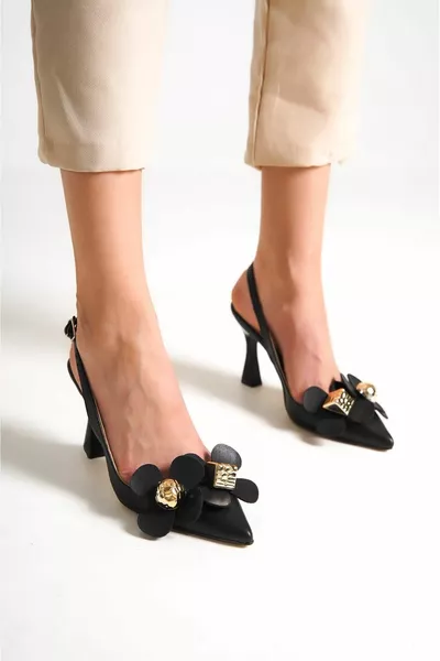 كيارا كعب متوسط بنقشة الزهور السوداء (8 سم) كعب كلاسيكي