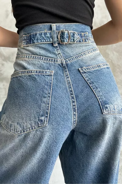 Fibbia dettagliata vestibilità ampia gamba comoda jeans larghi