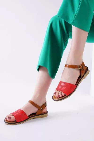 EFN. CLOTHING Cardi Red Skin Sandals