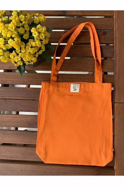حقيبة حمل برتقالية مجمعة