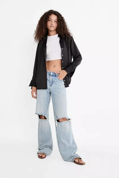 ياقة قميص الساتان