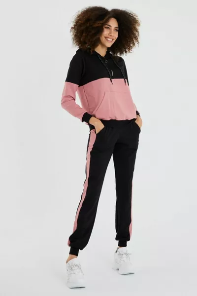 Ensemble de survêtement rose pour femme