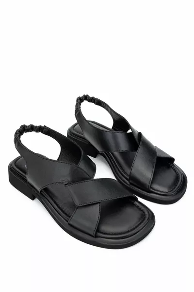 Sandali con tacco da donna in vera pelle nera