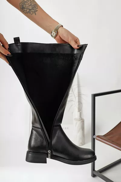 Kanako Черен аксесоар Къси ботуши на ток с цип